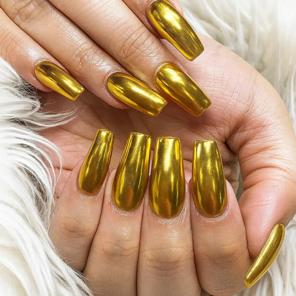 Junips | Mirror Nail Polish – Immediately metallic shiny nails