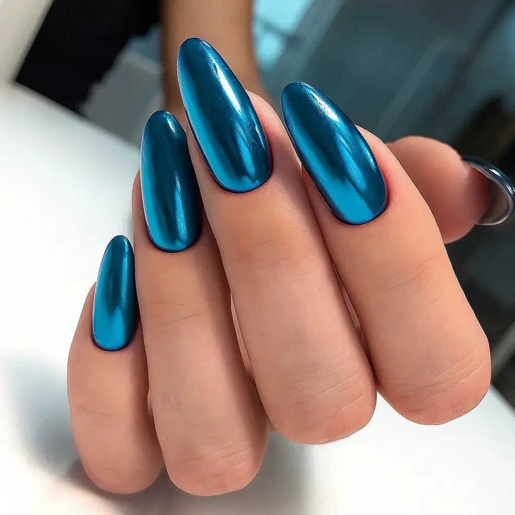 Junips | Mirror Nail Polish – Immediately metallic shiny nails