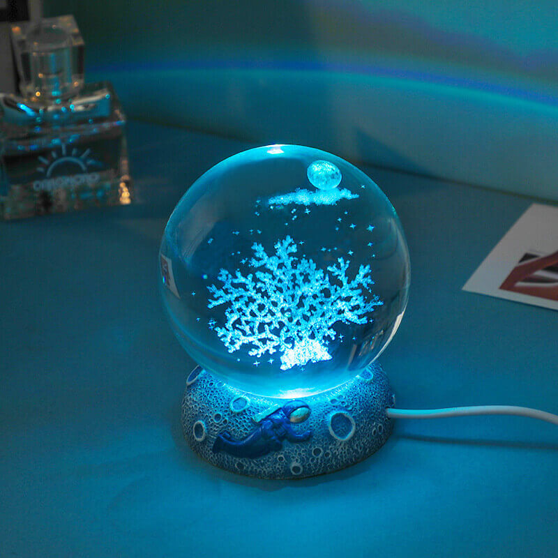 Junips | Underwater World Crystal Ball Night Light
