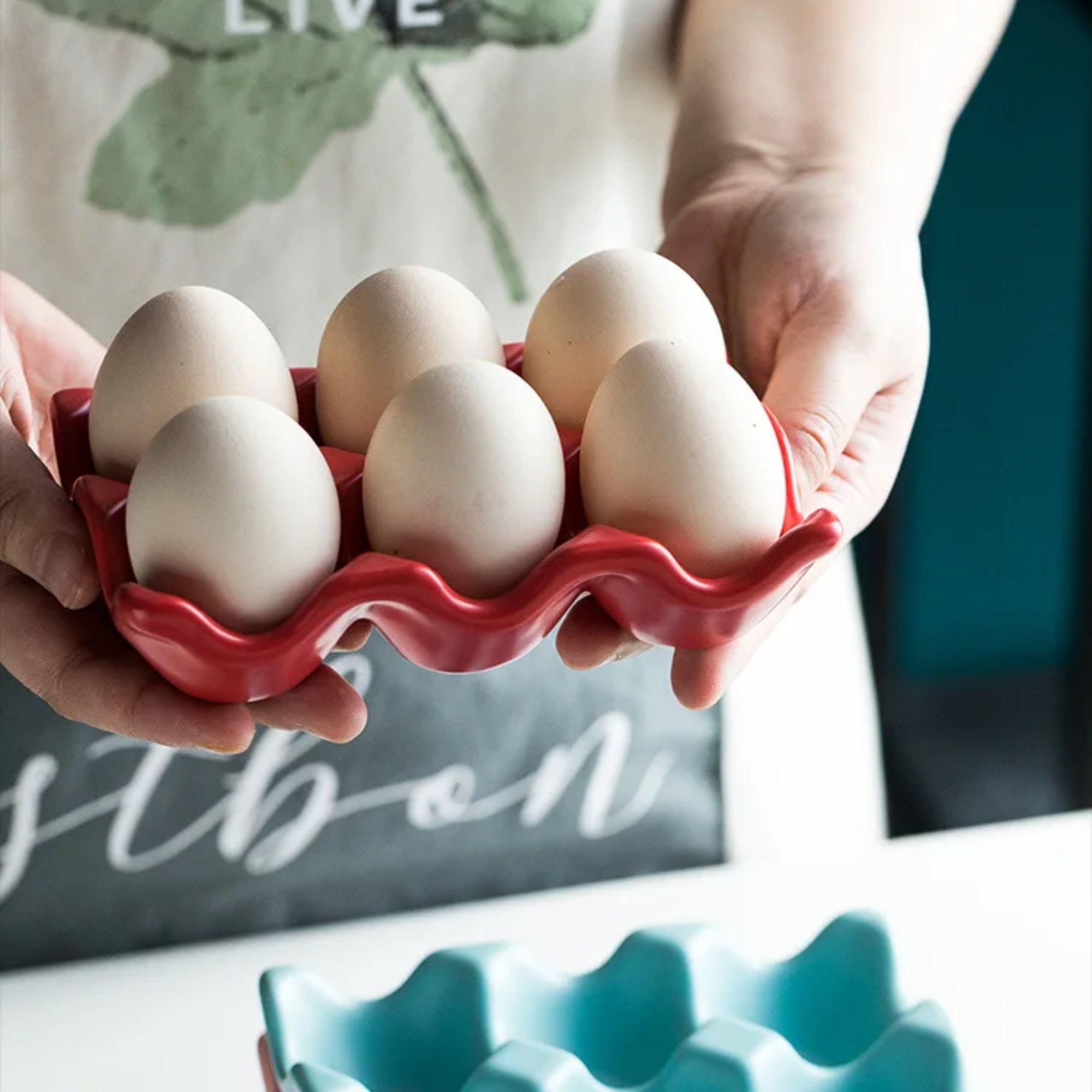 Junips | Ceramic Eggshell