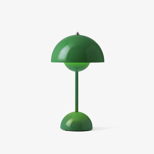 Junips | Adjustable brightness flower pot lamp - Italian rechargeable table lamp VP3