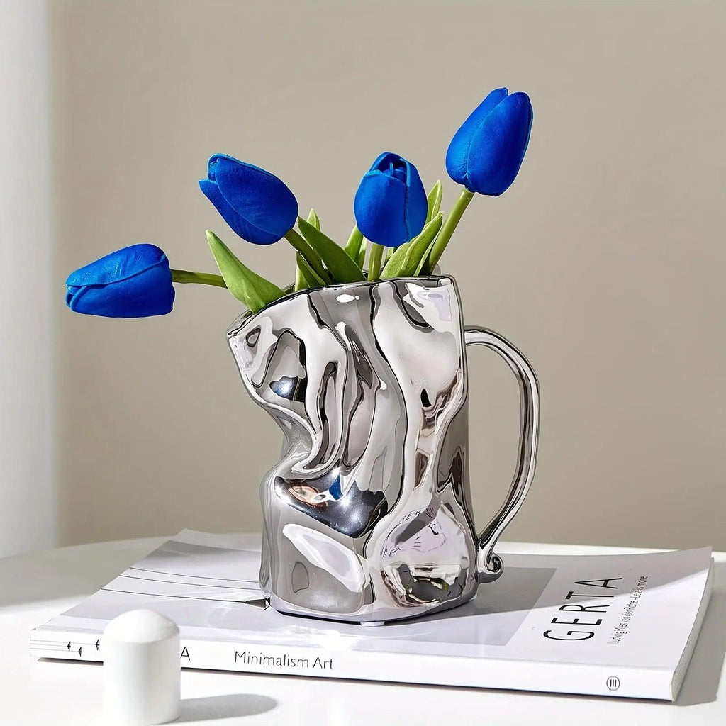 Junips | Modern - Ceramic Vase