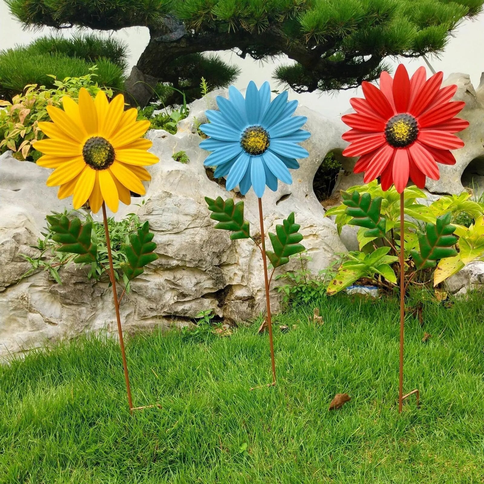 Junips | Whimsical Wind: Colorful Metal Windmill Decoration