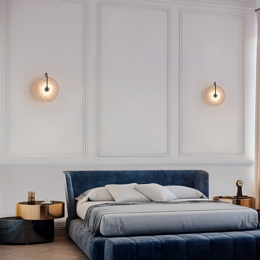 Junips | White Alabaster Wall Lamp
