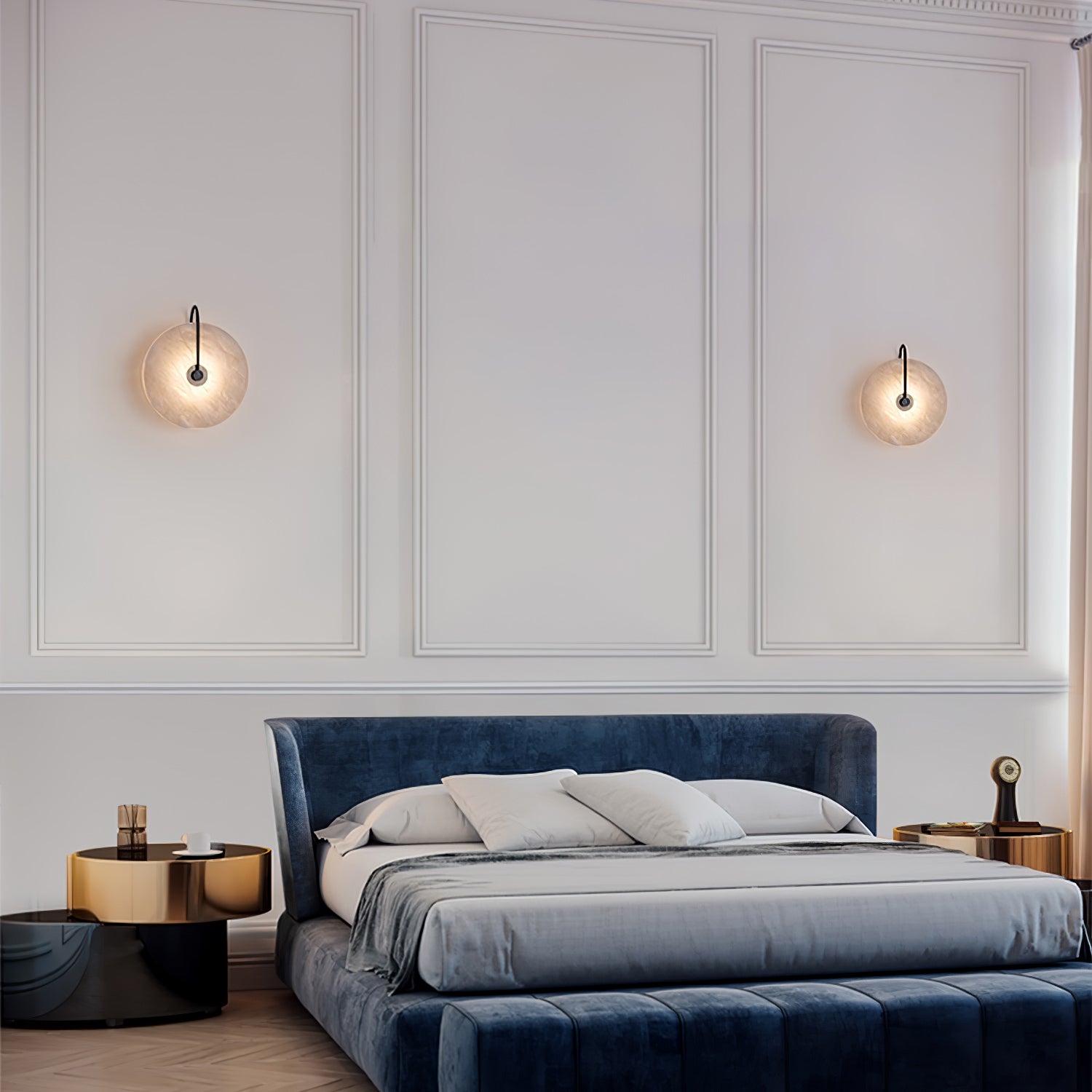 Junips | White Alabaster Wall Lamp
