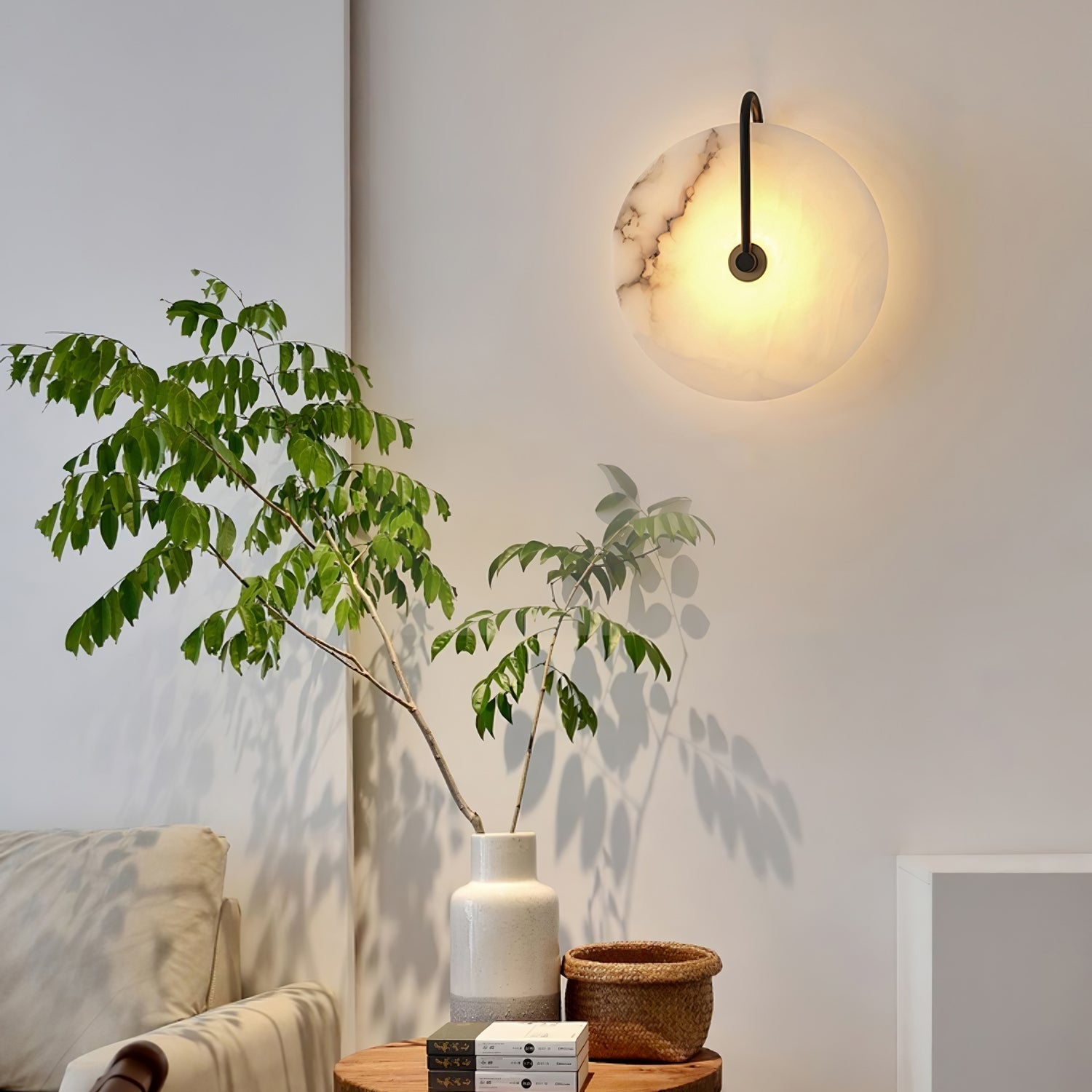 Junips | White Alabaster Wall Lamp