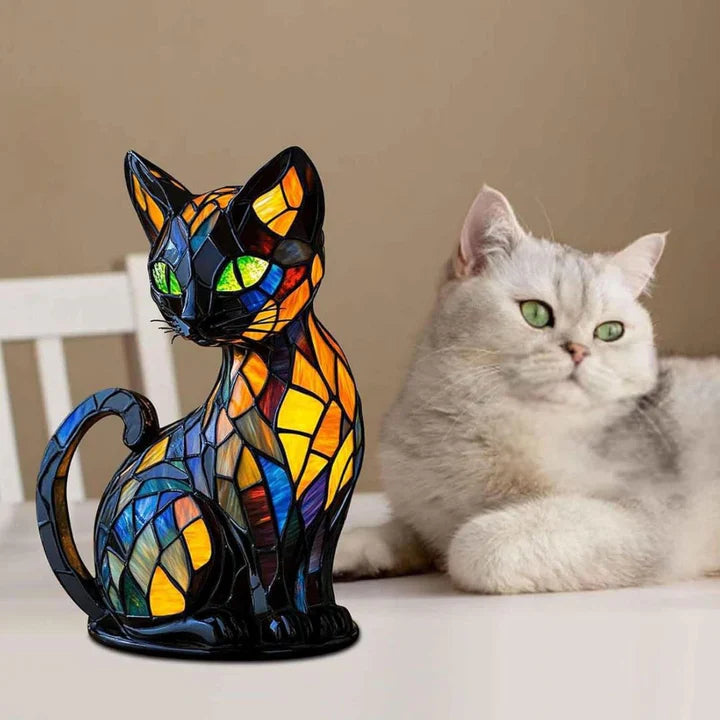 Junips | Stained glass cat-shaped table lamp with LED lighting – 30-36 cm