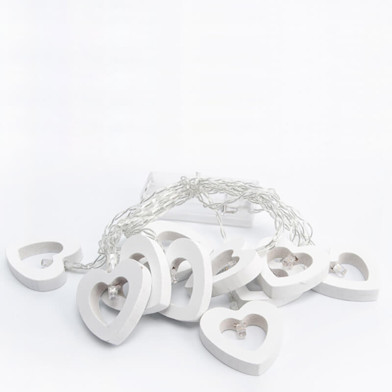 Junips | Wooden Heart String Lights