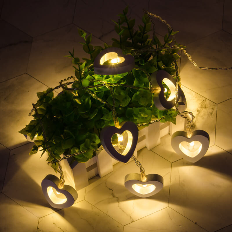 Junips | Wooden Heart String Lights