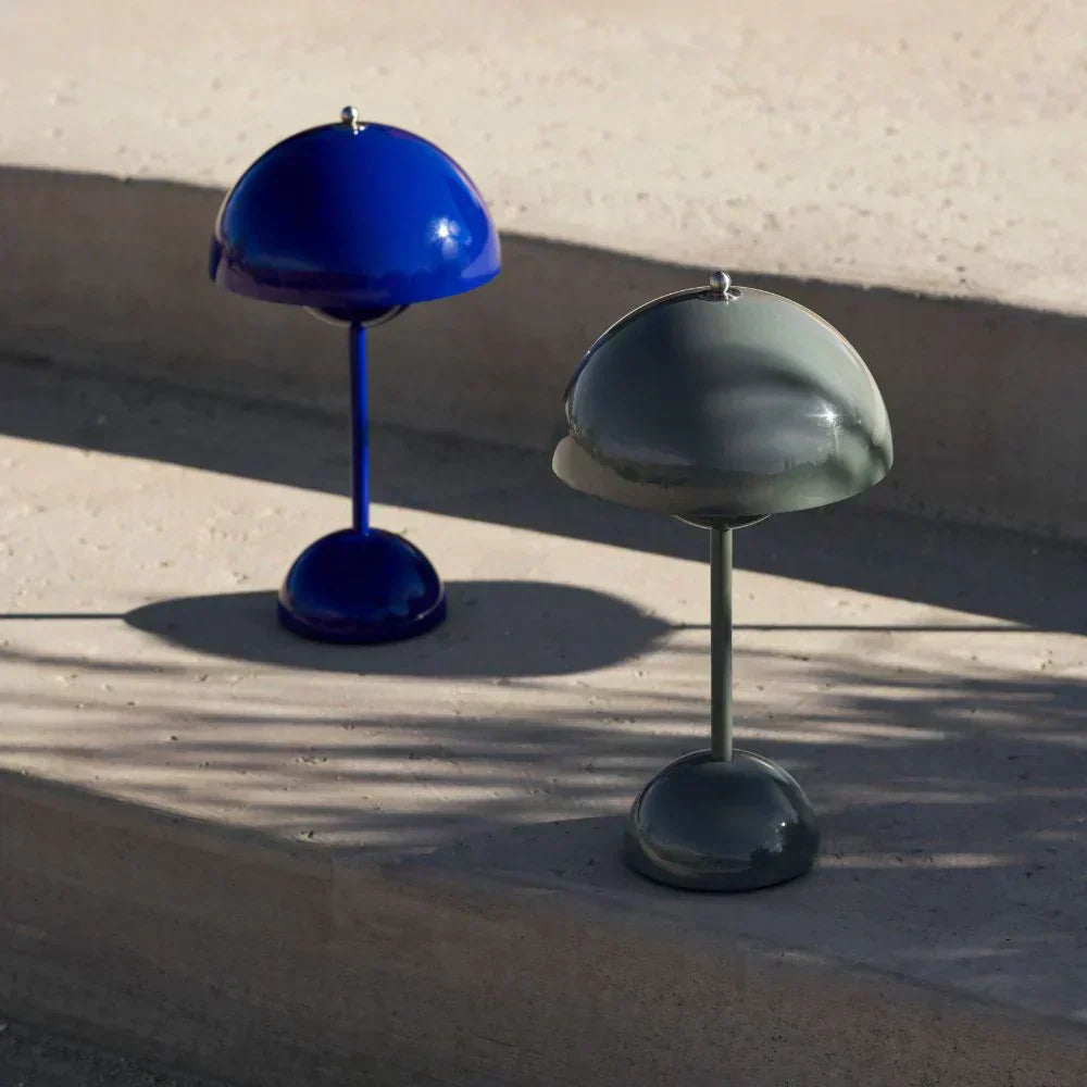Junips | Lunarglo | LED table lamp