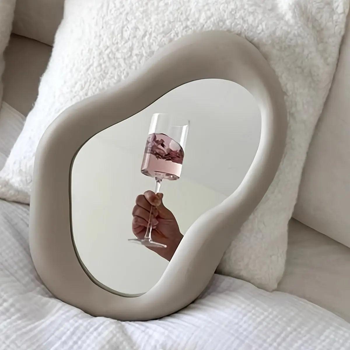 Junips | Mirrorly - Deformed Mirror