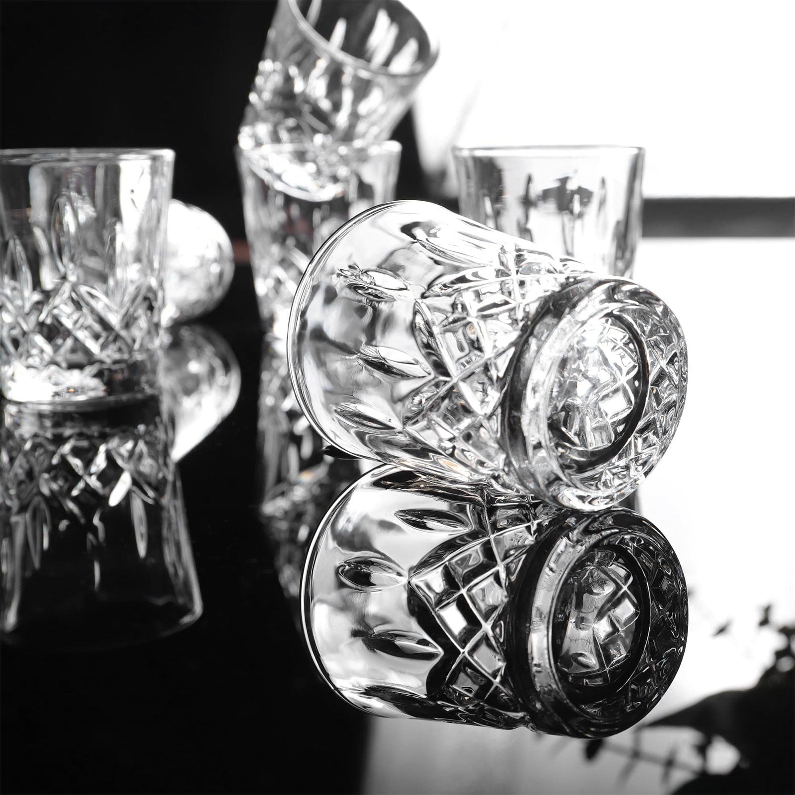 Junips | Engraved Tequila Shot Glasses Set