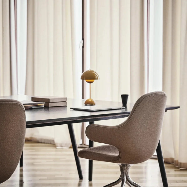 Junips | Stylish Auroraglo LED table lamp for the living room
