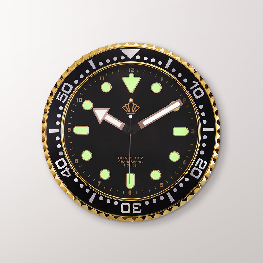 Junips | Silent Glowing Wall Clock