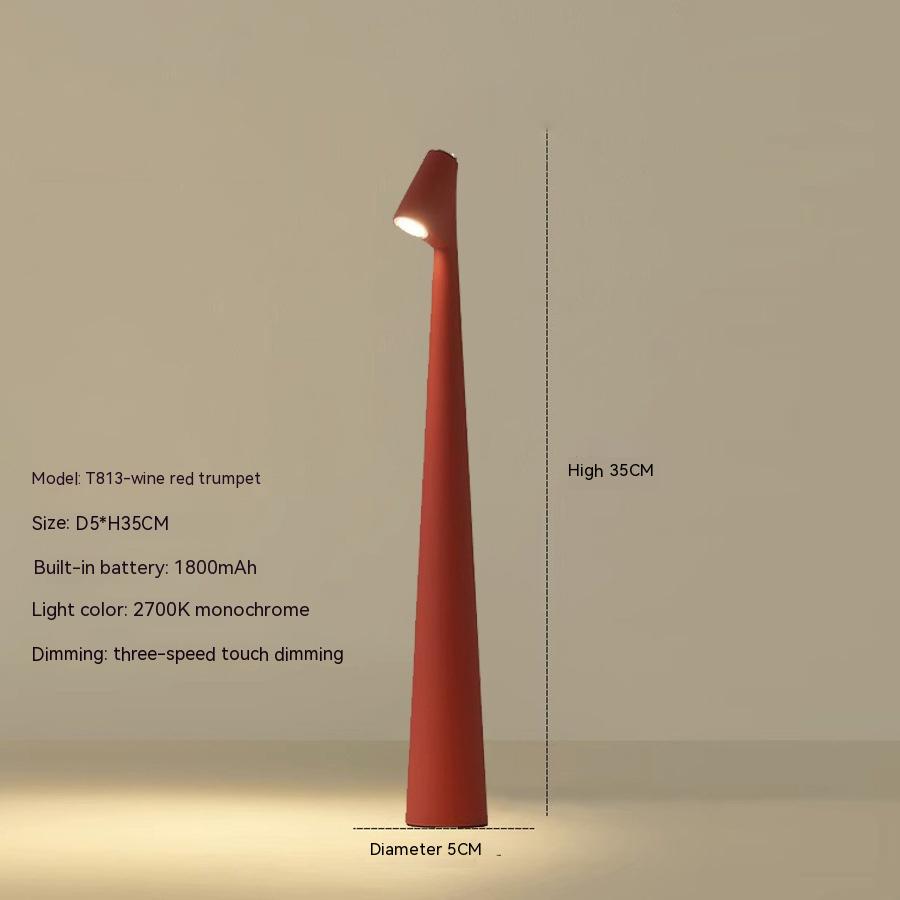 Junips | Table Lamp Modern Red Metal LED Light