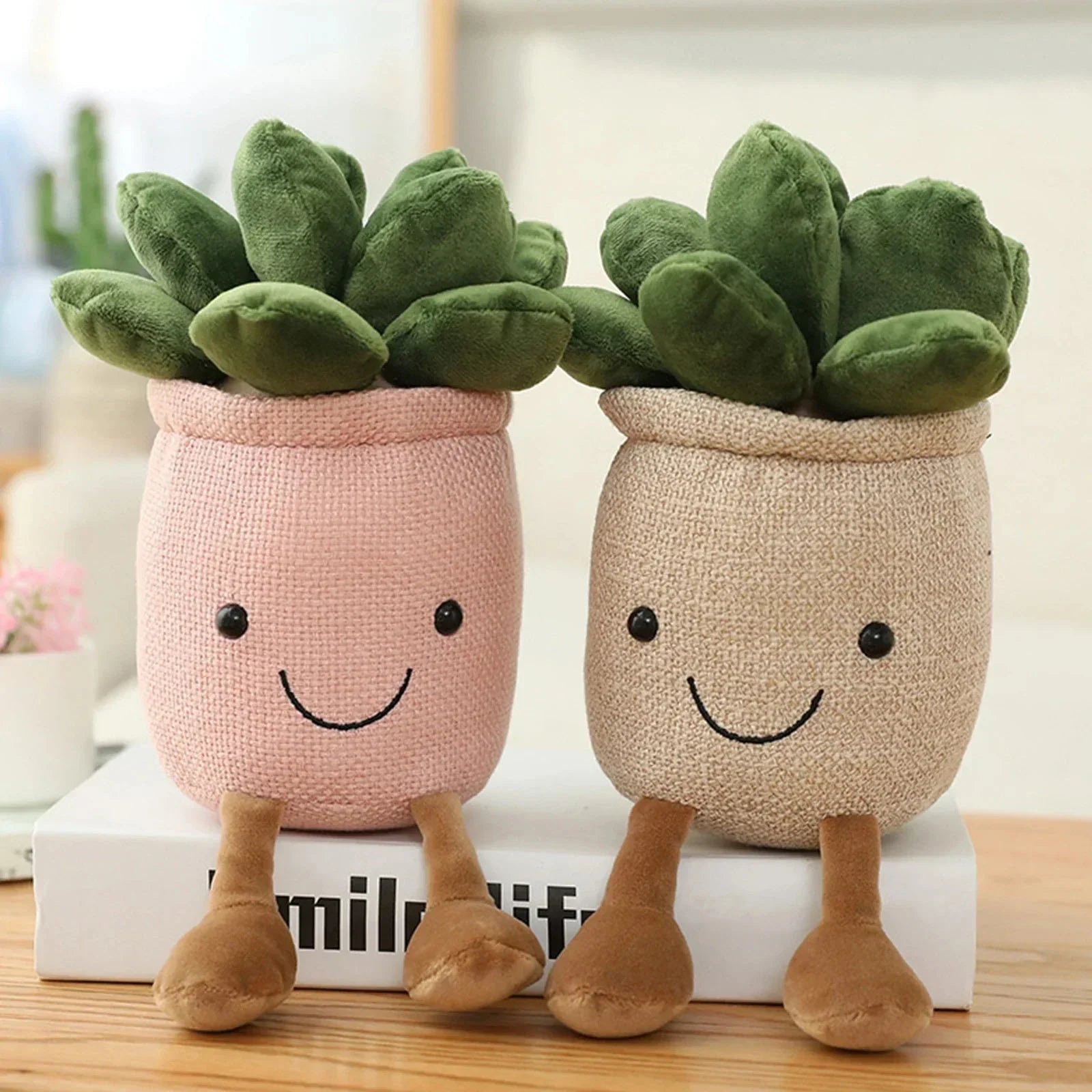 Junips | Adorable Succulent Plush Cushion: Soft, Cuddly Plant Decoration