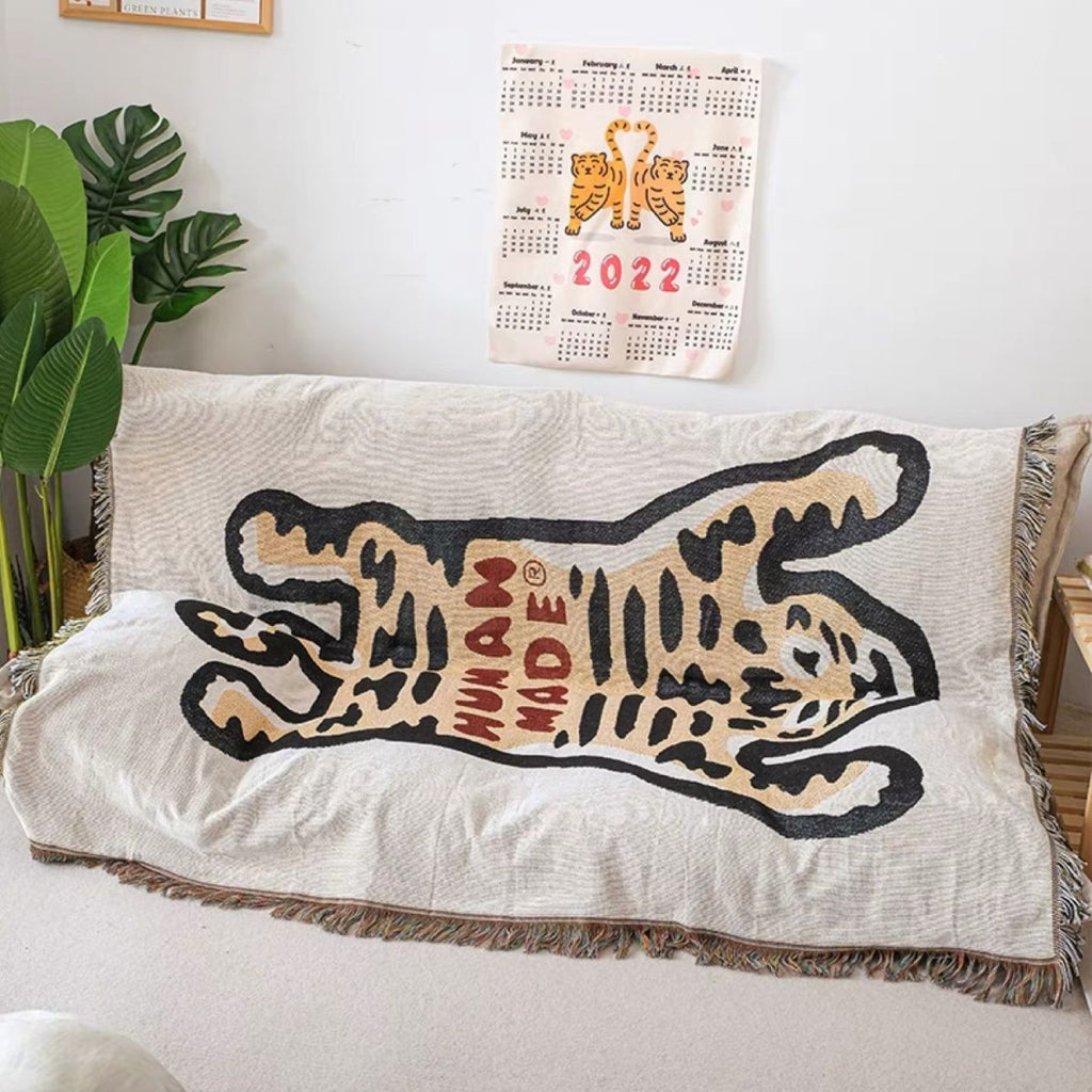 Junips | Boho Style Knitted Blanket