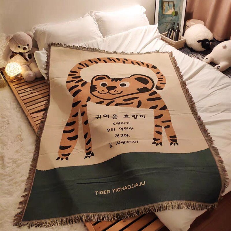 Junips | Boho Style Knitted Blanket