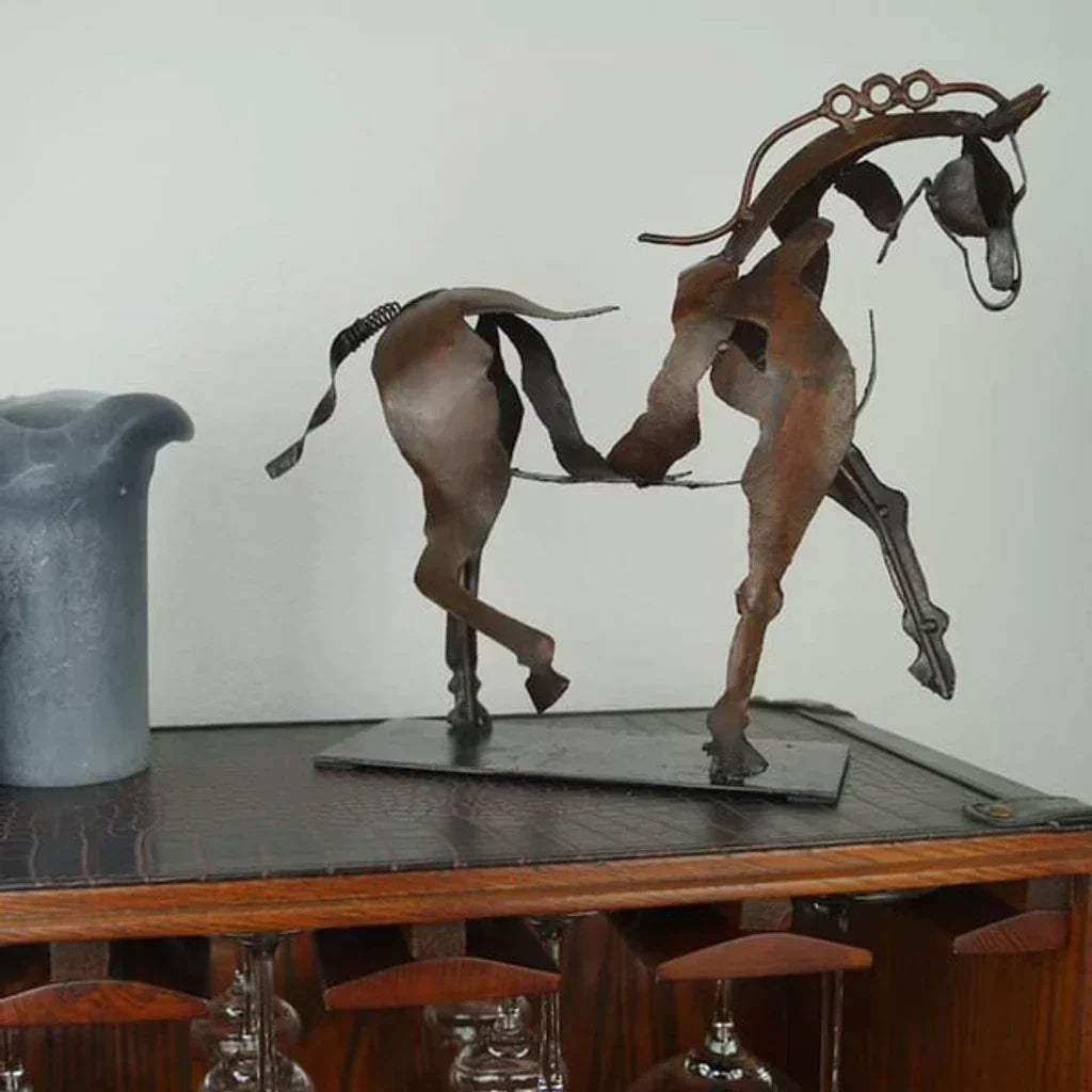 Junips | Horse Sculpture - AdonisMetal - Rustic Elegance - Timeless Decorative Piece