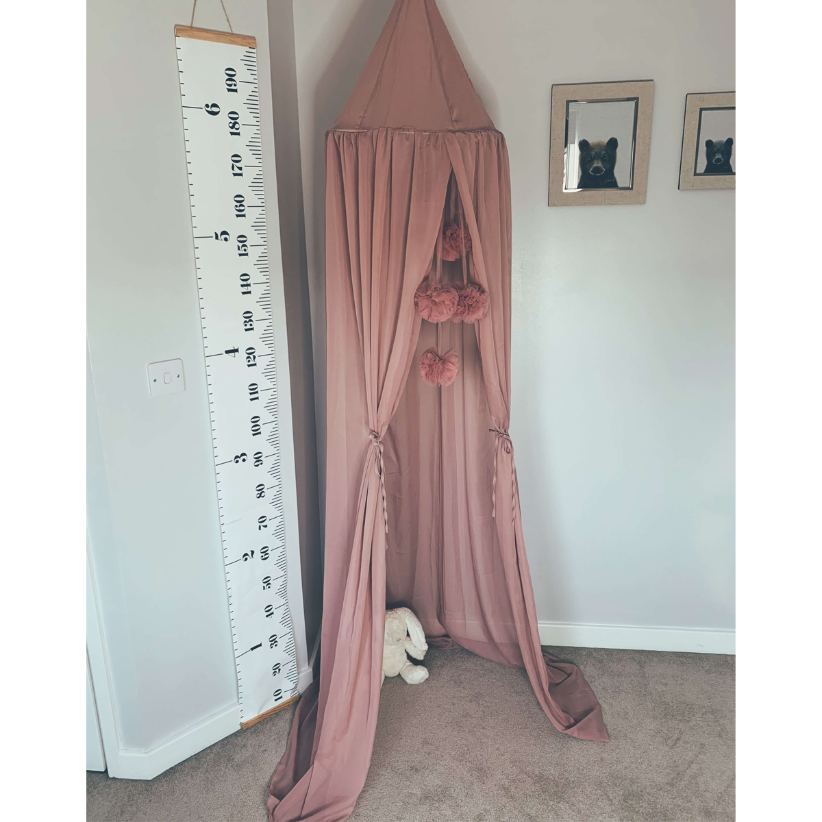 Junips | Children's room canopy in Nordic style