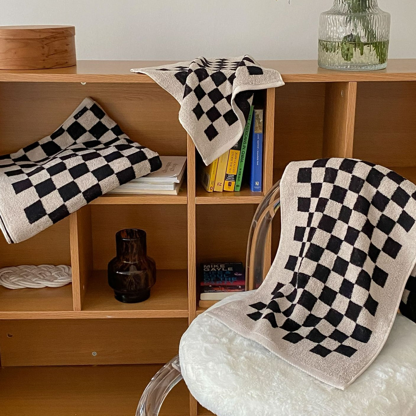 Junips | Checkerboard Plus Towel Collection