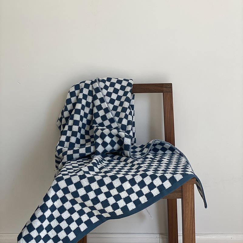 Junips | Classic Checkerboard Towel Collection