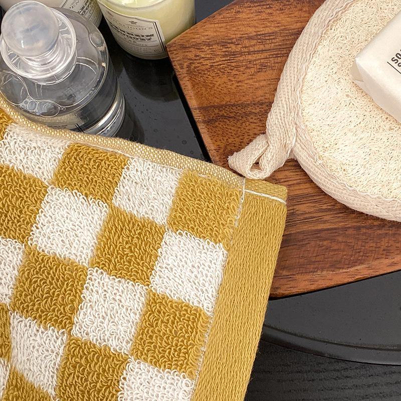 Junips | Classic Checkerboard Towel Collection