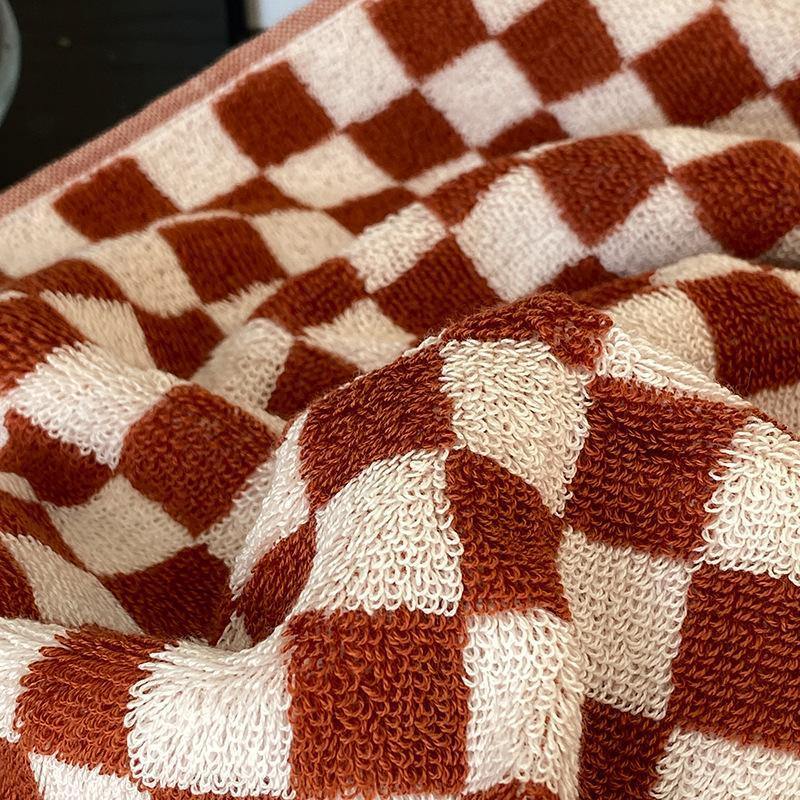 Junips | Classic Checkerboard Towel Collection