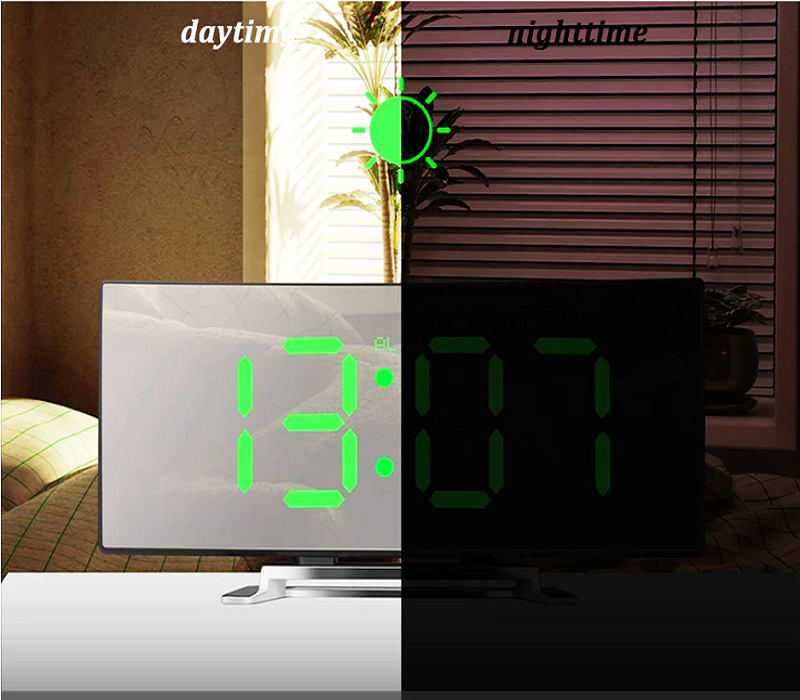 Junips | LED Lighting large digital display | Curved LED Digital Clock - Amedea