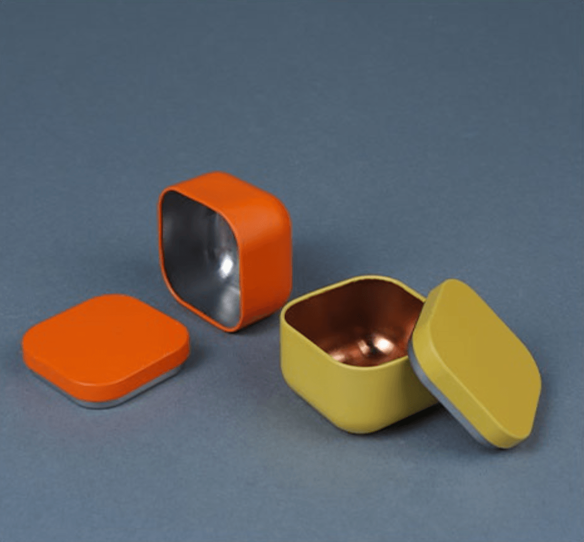 Junips | Colorful storage box | Small metal tea, candy, pill container