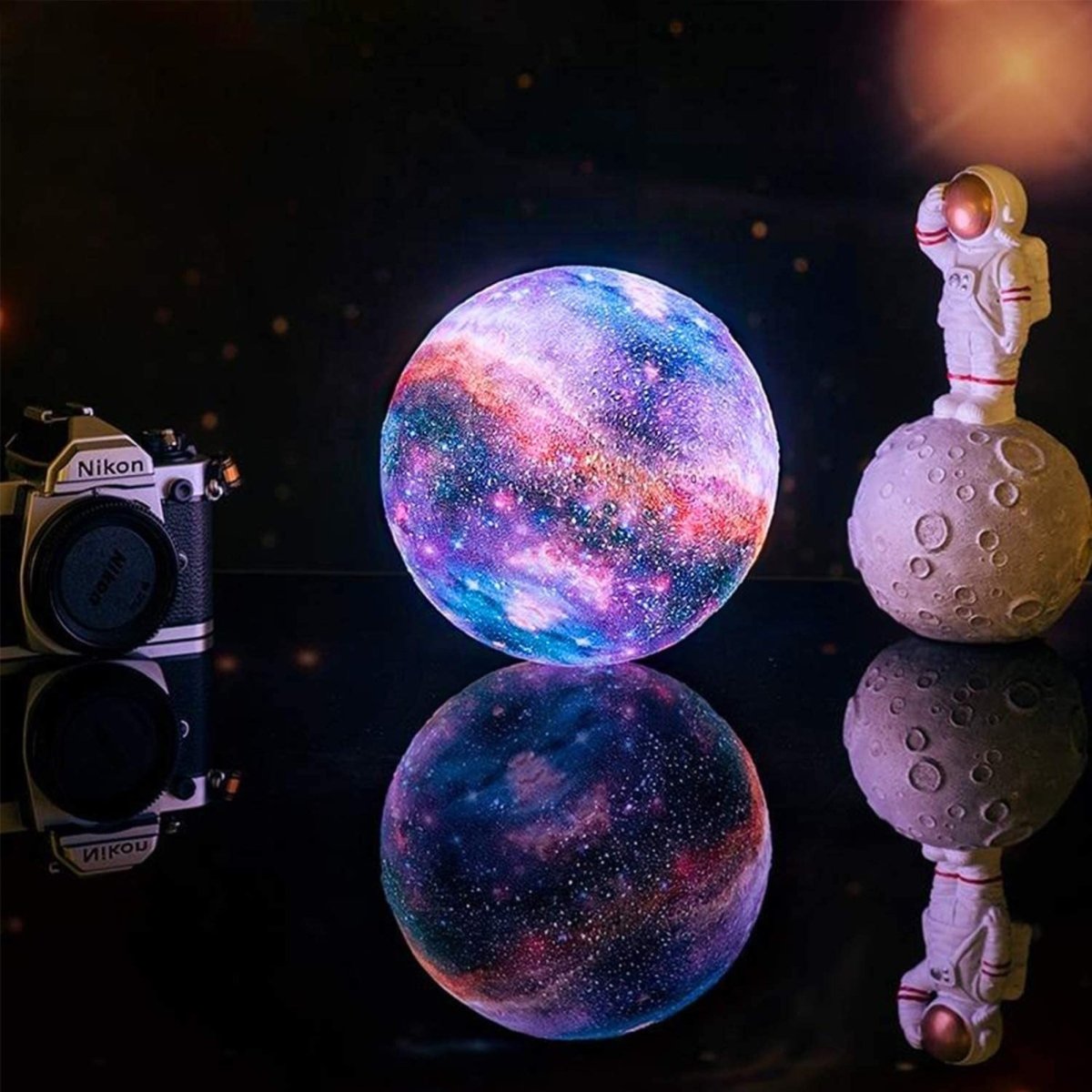 Junips | CosmoShine – Multicolor Moon Night Light with Remote Control