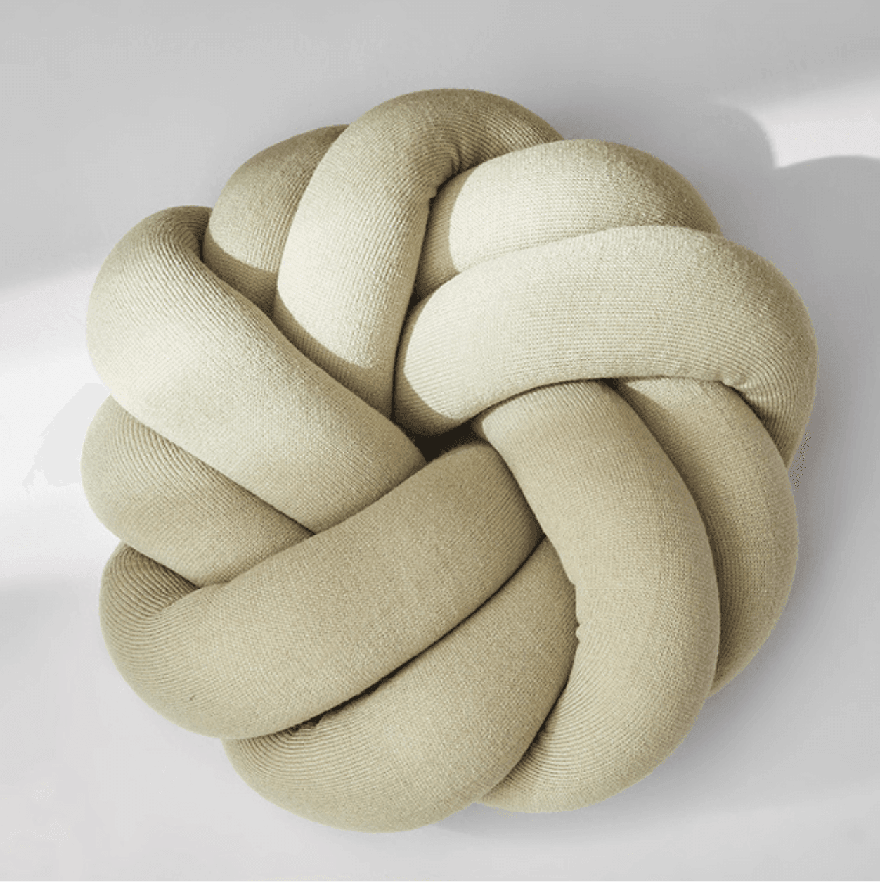 Junips | Creative Cotton Knot Ball Pillow