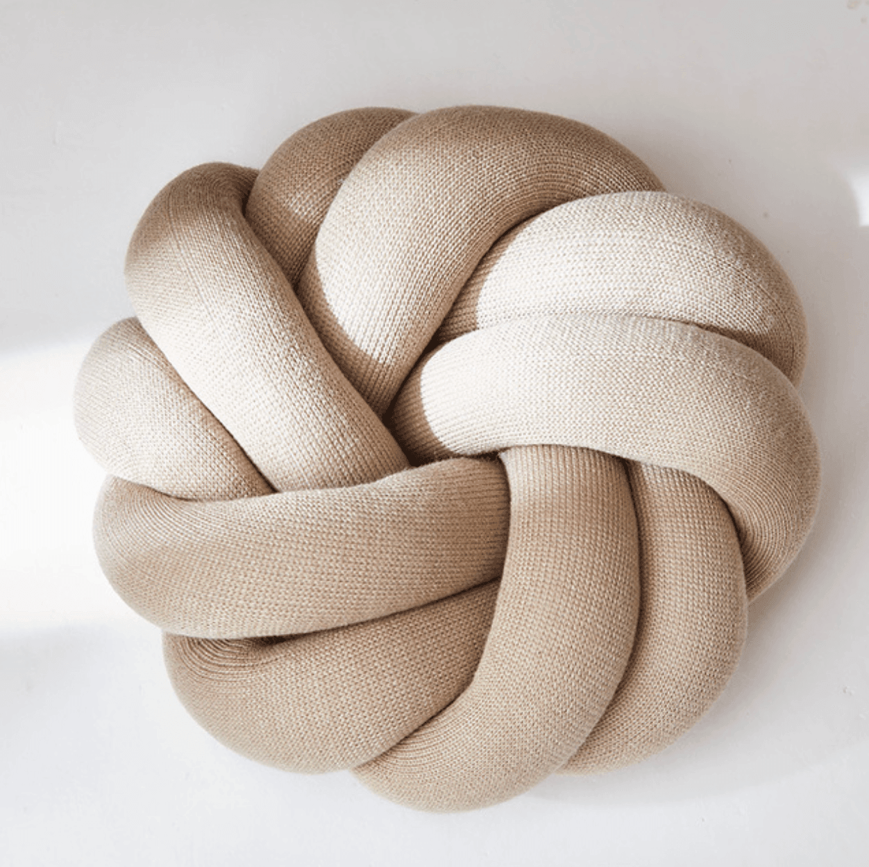 Junips | Creative Cotton Knot Ball Pillow