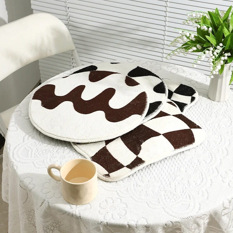 Junips | Curvy Checker Mini Tufted Carpet