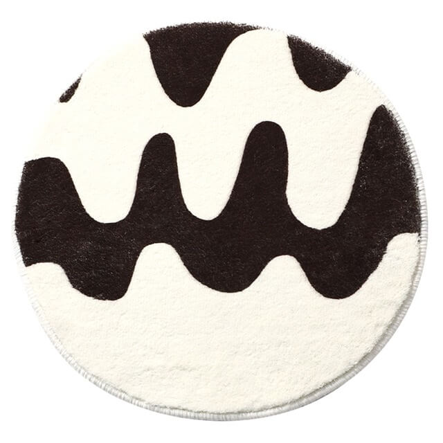 Junips | Curvy Checker Mini Tufted Carpet
