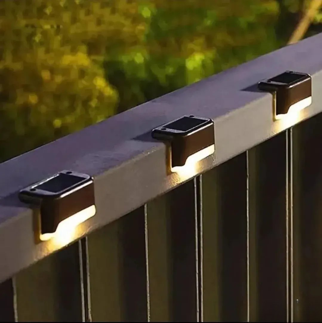 Junips | LED Solar Outdoor Lamp – Weatherproof Solar Wall Light for Garden and Path