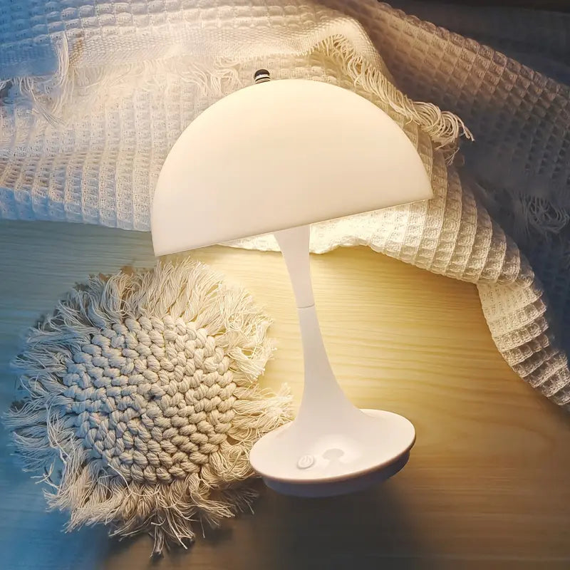 Junips | NordGlow | Luxurious and Modern Table Lamp