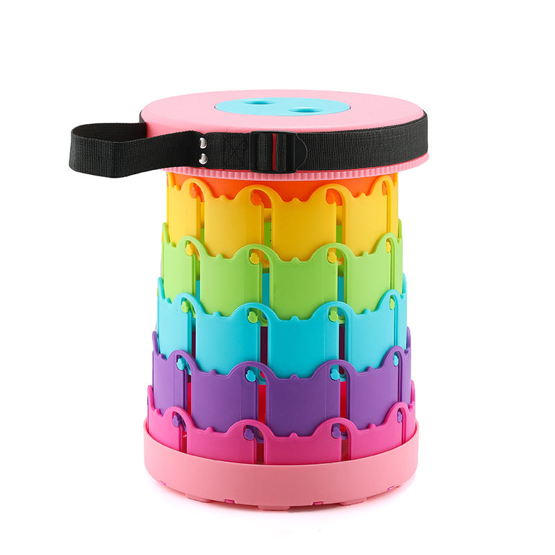 Junips | Improved retractable folding stool