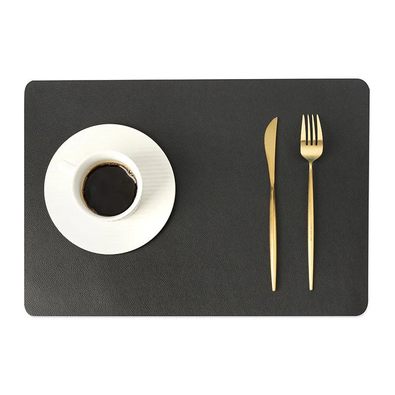 Junips | Double-layered leather desk mat