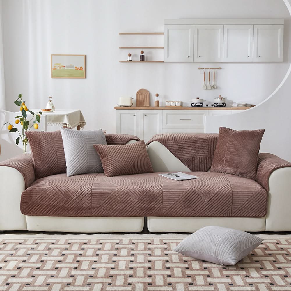Junips | PlushGrip – Non-slip plush sofa cover