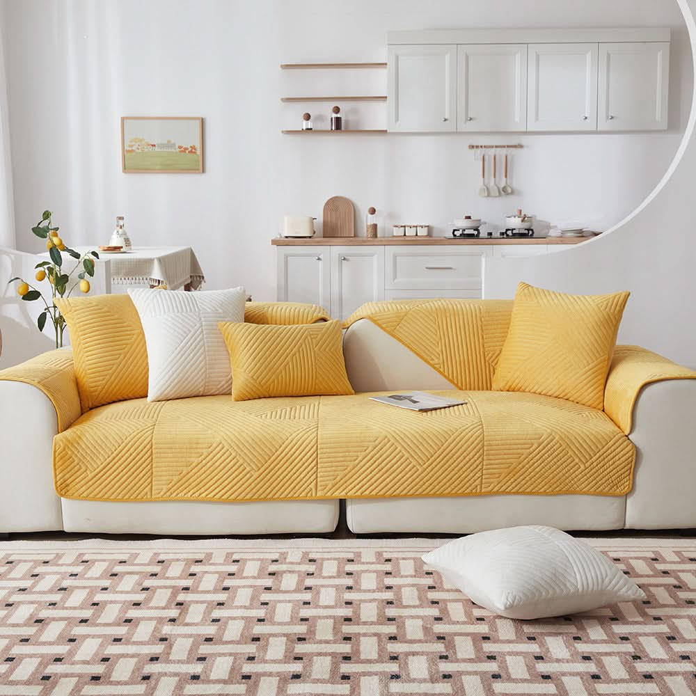 Junips | PlushGrip – Non-slip plush sofa cover