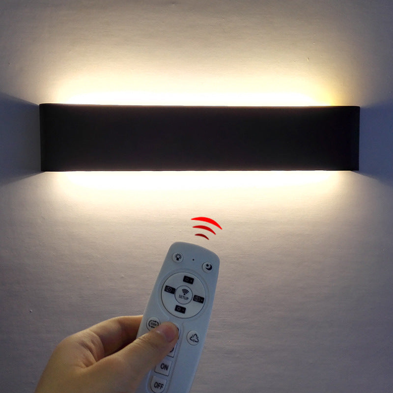 Junips | Frendorf - Modern LED Wall Light for Indoor Use