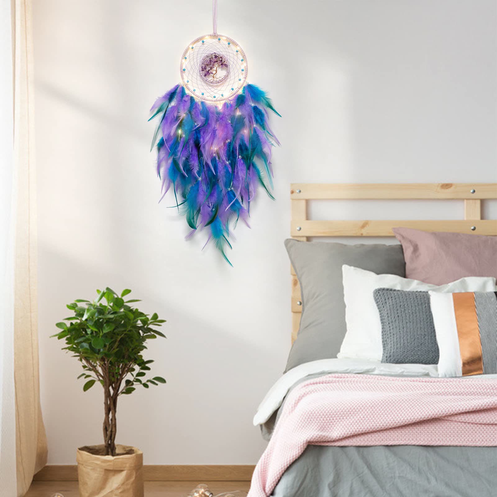 Junips | Frendorf Crystal Tree of Life Feather Glow Dreamcatcher