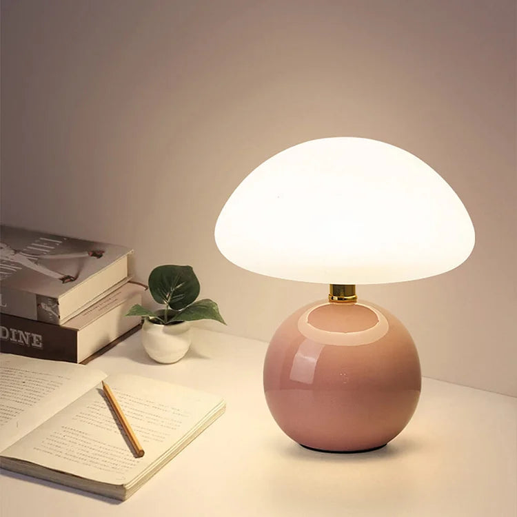 Junips | Ceramic Table Lamp with Soft Warm Lighting
