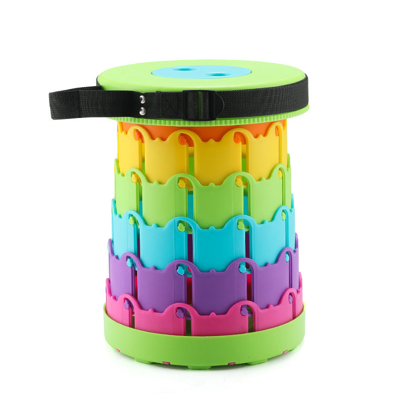 Junips | Improved retractable folding stool