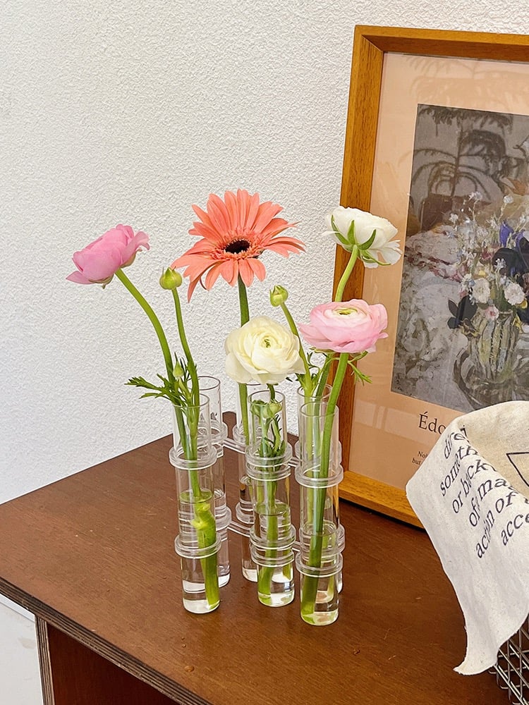 Junips | Flexible Flower Vases with Hinges | Modern Glass Tube Vase