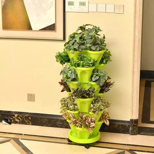 Junips | Vertical Garden - PlantStack - Space-saving - Green Grid Solution