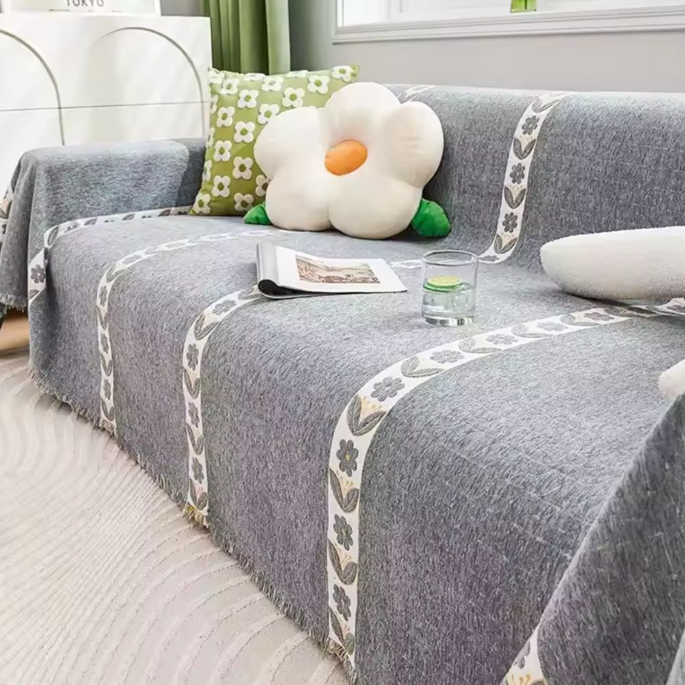 Junips | Flourish Leaf Sofa Cover