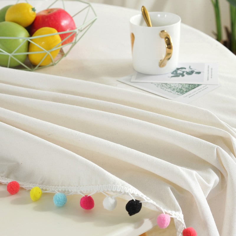 Junips | Fiesta White Tablecloth