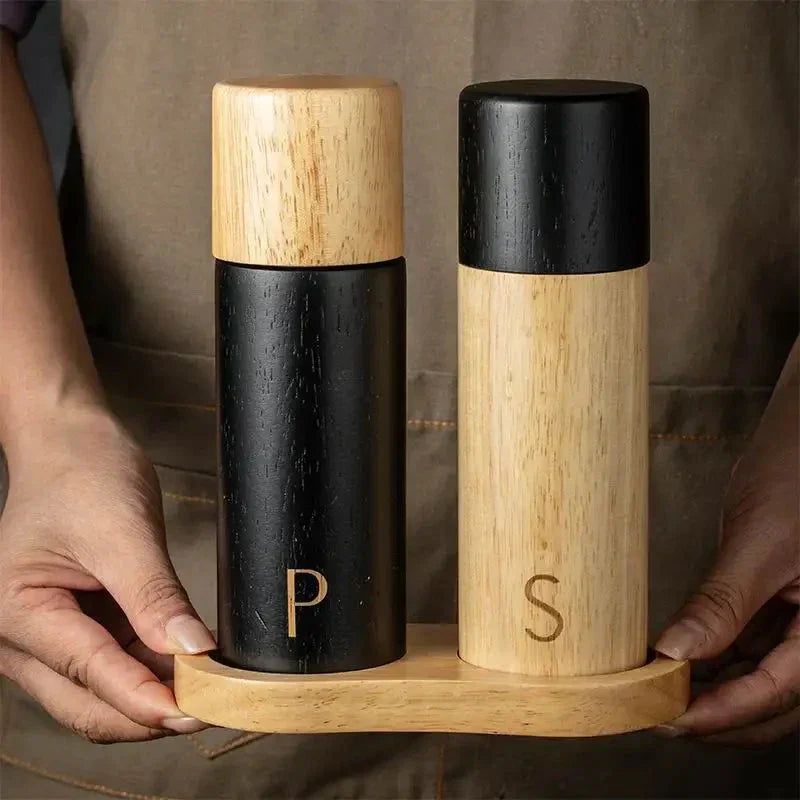 Junips | Wood Salt and Pepper Mill Set